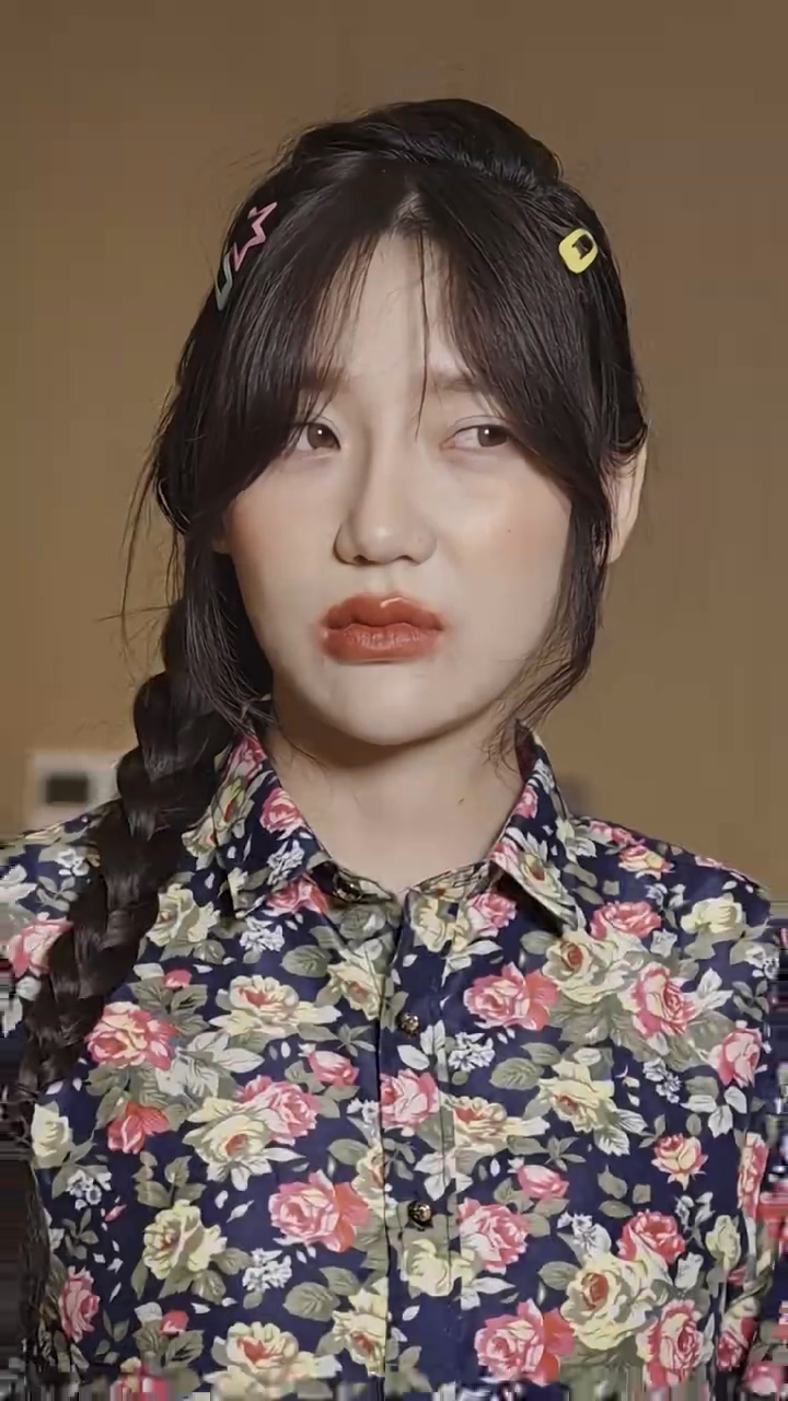 闪婚后被豪门大叔宠上瘾 第01集